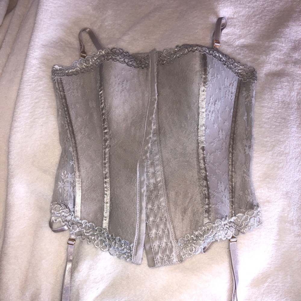 CORSET STYLE TOP BEAUTIFUL LIGHT SAGE GREEN COLOR